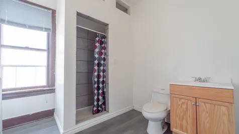 13351 South Baltimore Avenue Chicago IL 60633