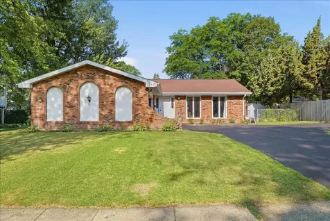 554 Longview Drive Antioch IL 60002