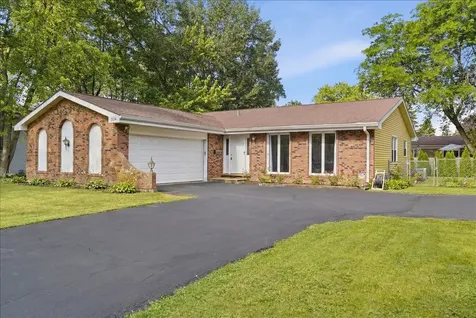 554 Longview Drive Antioch IL 60002