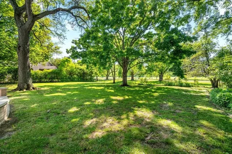 1360 Sunview Lane Winnetka IL 60093