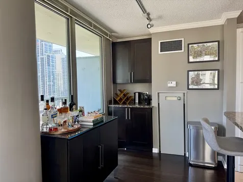 111 West Maple Street Chicago IL 60610