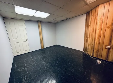 743 East 69th Place Chicago IL 60637