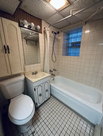 743 East 69th Place Chicago IL 60637