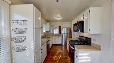 601 Topeka Court Carol Stream IL 60188