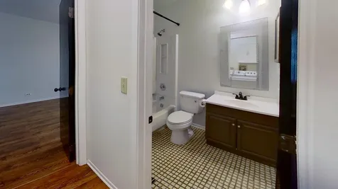 601 Topeka Court Carol Stream IL 60188