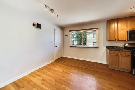 717 Seward Street Evanston IL 60202