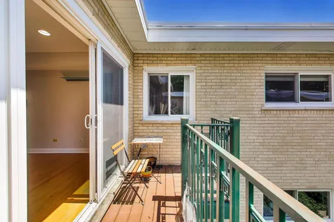 717 Seward Street Evanston IL 60202