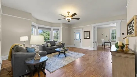 3614 Wolf Road Oswego IL 60543