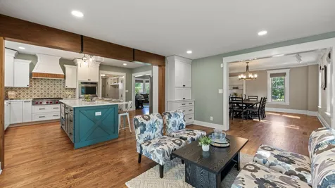 3614 Wolf Road Oswego IL 60543