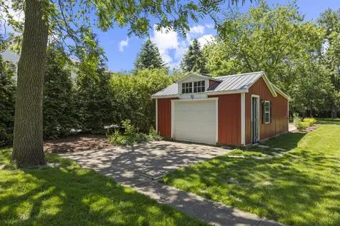 3614 Wolf Road Oswego IL 60543