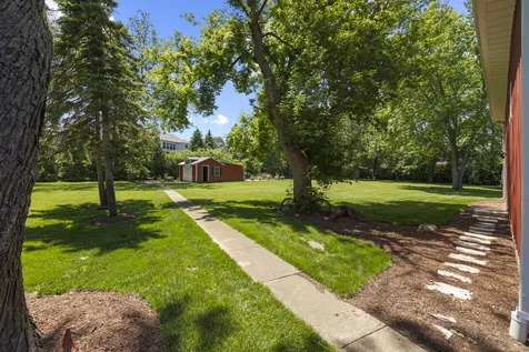 3614 Wolf Road Oswego IL 60543