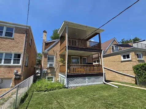 6159 North Meade Avenue Chicago IL 60646
