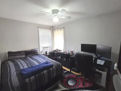 6159 North Meade Avenue Chicago IL 60646