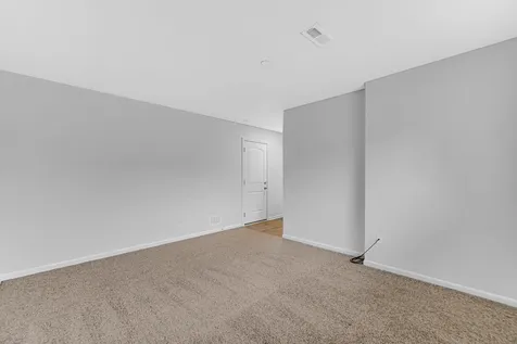 911 Charlton Lane Naperville IL 60563