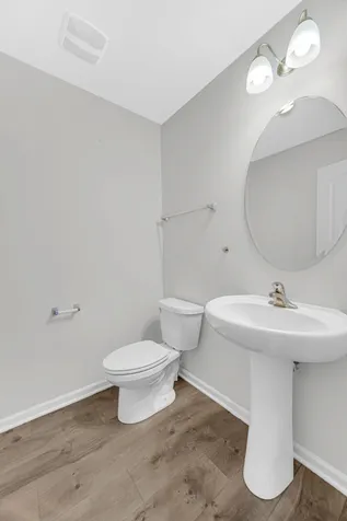 911 Charlton Lane Naperville IL 60563