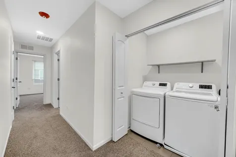 911 Charlton Lane Naperville IL 60563