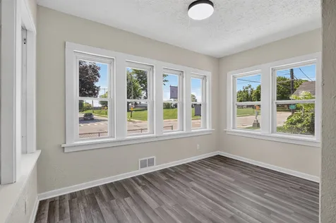 1119 Montague Street Rockford IL 61102