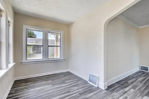 1119 Montague Street Rockford IL 61102