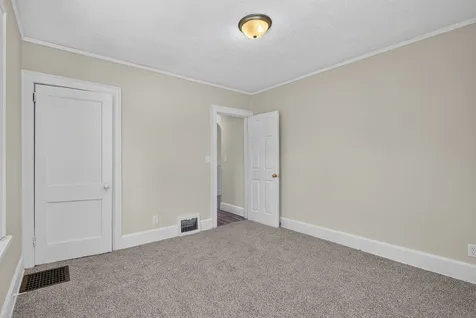 1119 Montague Street Rockford IL 61102