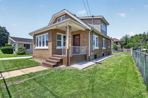 1119 Montague Street Rockford IL 61102