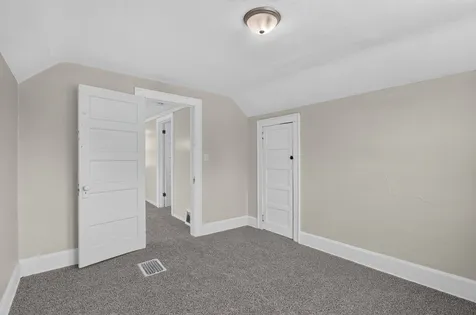 1119 Montague Street Rockford IL 61102