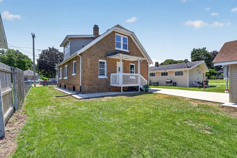 1119 Montague Street Rockford IL 61102