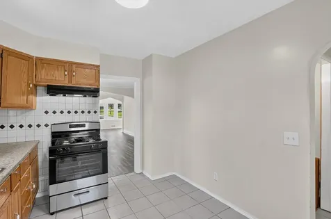 1119 Montague Street Rockford IL 61102