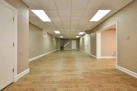 1661 Balmoral Lane Inverness IL 60067