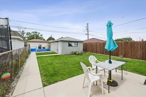 5026 North Michigan Avenue Schiller Park IL 60176