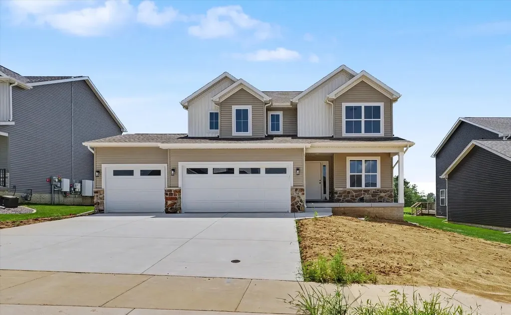 705 Isabella Drive Mahomet IL 61853