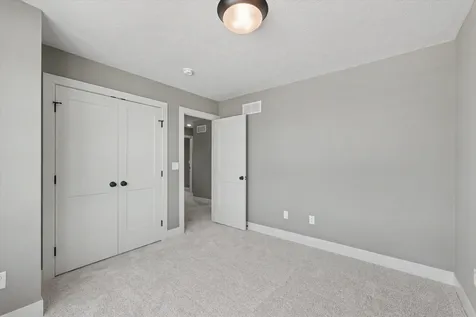 705 Isabella Drive Mahomet IL 61853