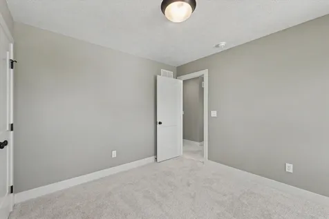 705 Isabella Drive Mahomet IL 61853