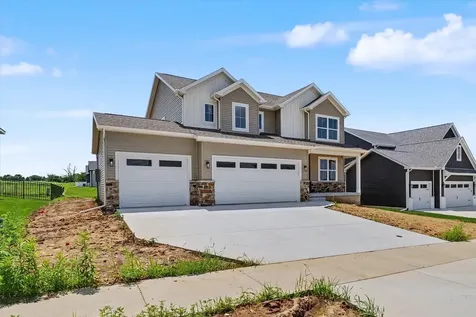 705 Isabella Drive Mahomet IL 61853