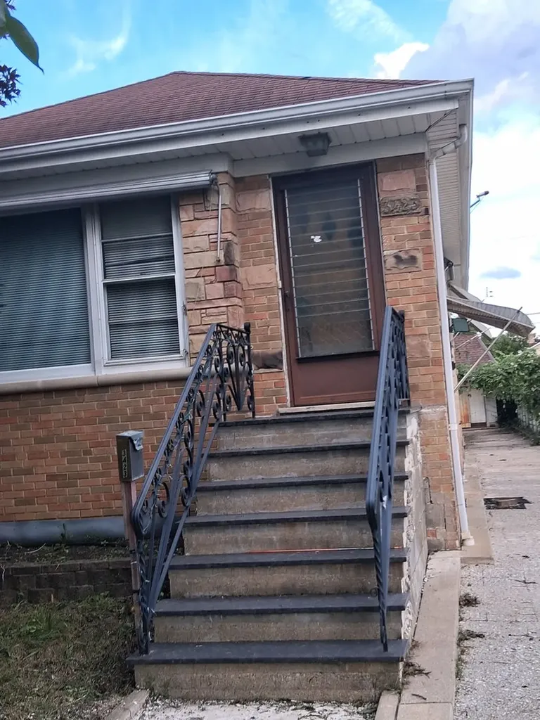 3423 North Osceola Avenue Chicago IL 60634