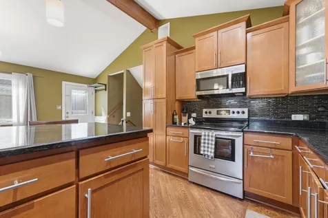 7046 West 72nd Place Chicago IL 60638