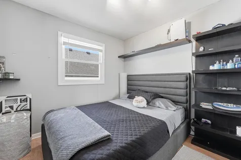 7046 West 72nd Place Chicago IL 60638