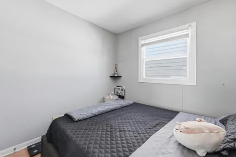 7046 West 72nd Place Chicago IL 60638