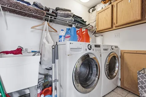 7046 West 72nd Place Chicago IL 60638