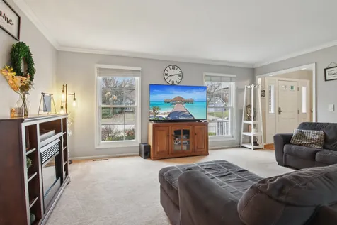 693 Exmoor Terrace Crystal Lake IL 60014