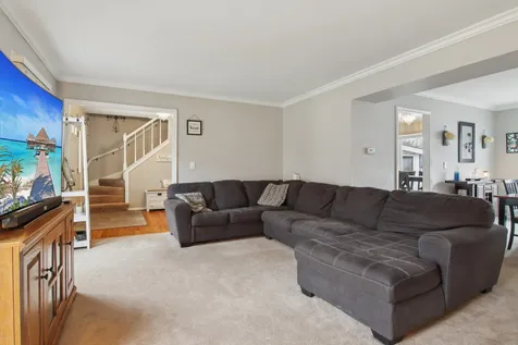 693 Exmoor Terrace Crystal Lake IL 60014
