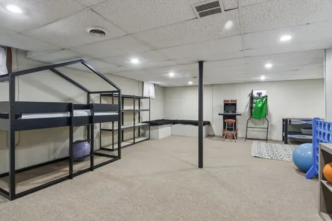693 Exmoor Terrace Crystal Lake IL 60014