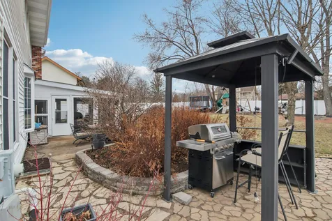 693 Exmoor Terrace Crystal Lake IL 60014