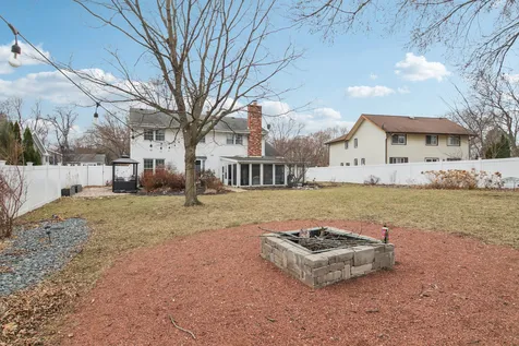 693 Exmoor Terrace Crystal Lake IL 60014