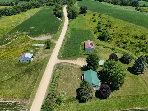13767 East Hairpin Road Stockton IL 61085