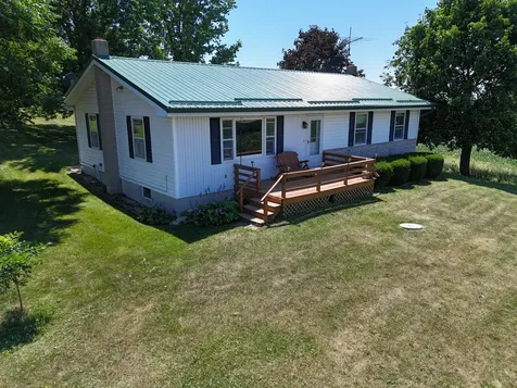 13767 East Hairpin Road Stockton IL 61085