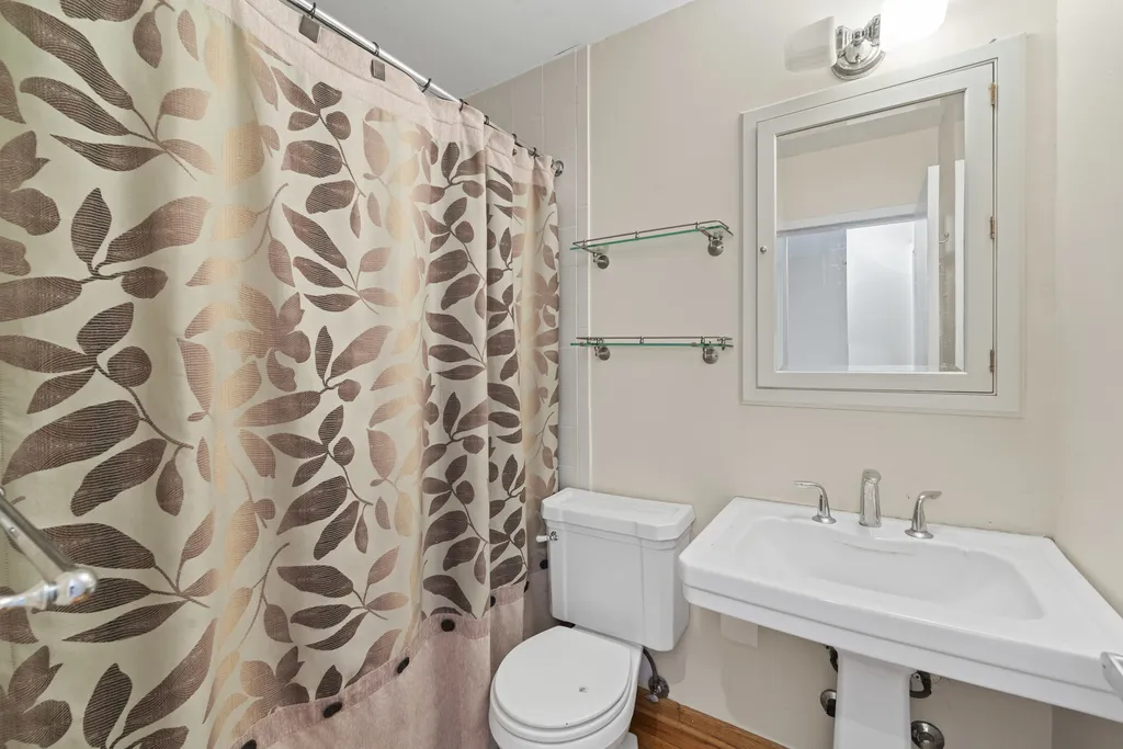 777 North Michigan Avenue Chicago IL 60611