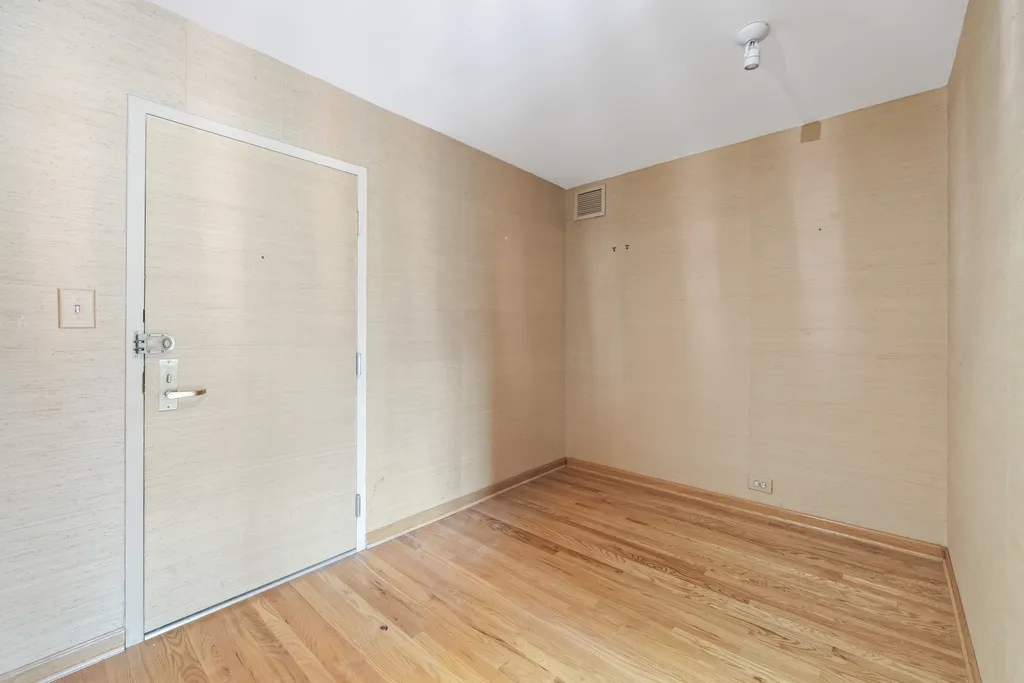 777 North Michigan Avenue Chicago IL 60611