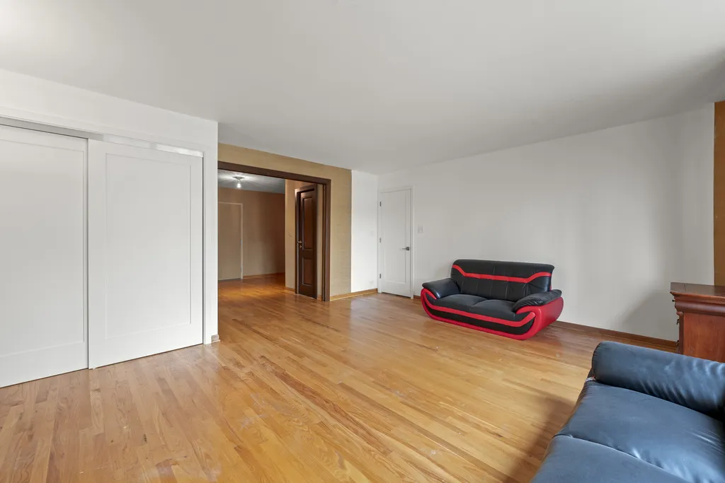 777 North Michigan Avenue Chicago IL 60611