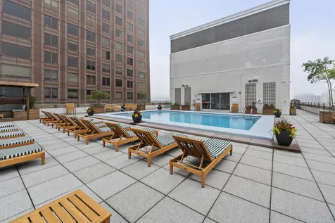 777 North Michigan Avenue Chicago IL 60611