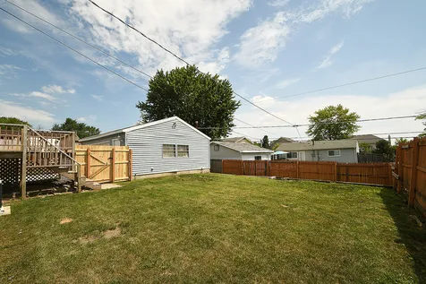 19527 Sycamore Street Mokena IL 60448